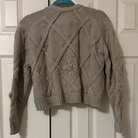 Zara Women's Beige Handmade Rosette Cardigan Sweater-Size S-Taupe-NWT - Picture 3 of 6